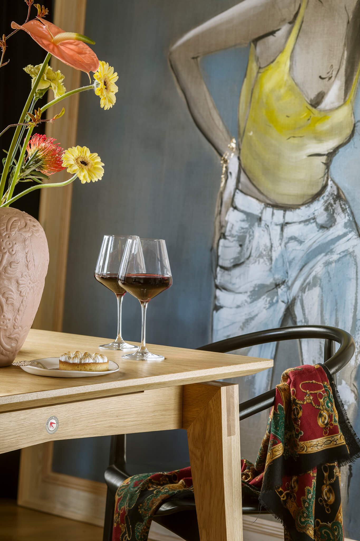 WIDEN Table Natural Oak