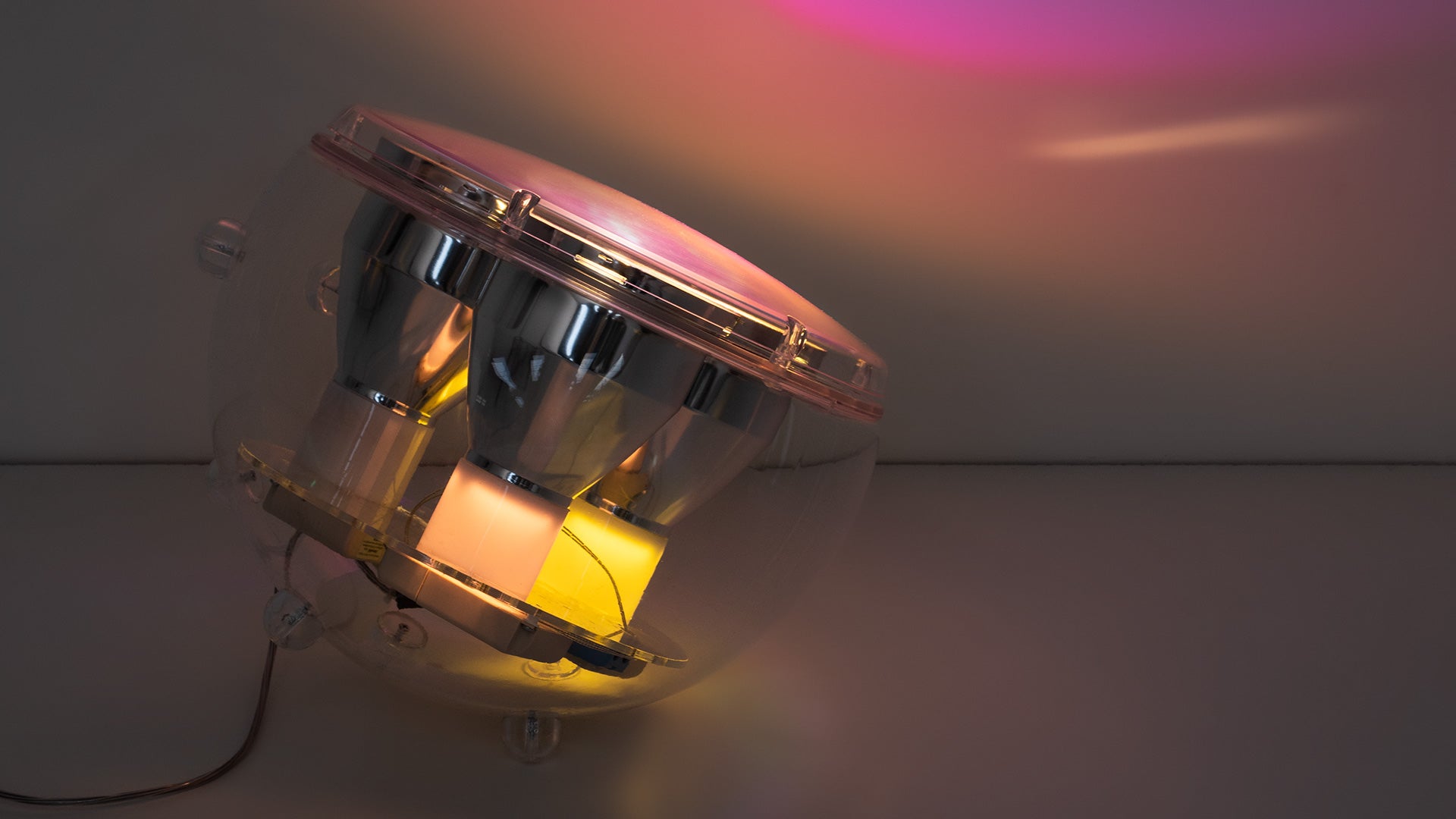 YANG floor lamp with color-changing option