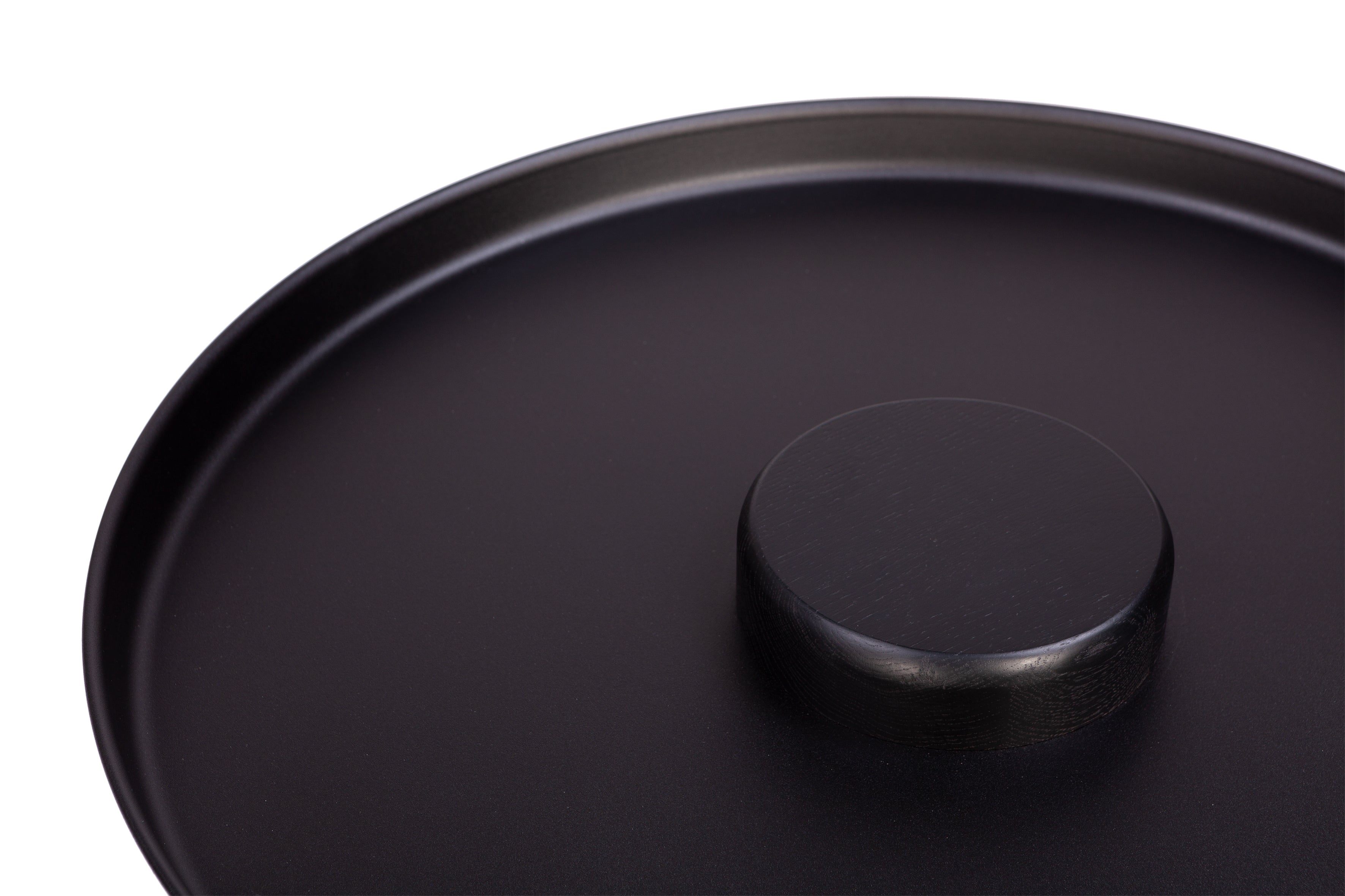 Couchtisch SKIEN aus schwarzer Eiche mit schwarzer Platte