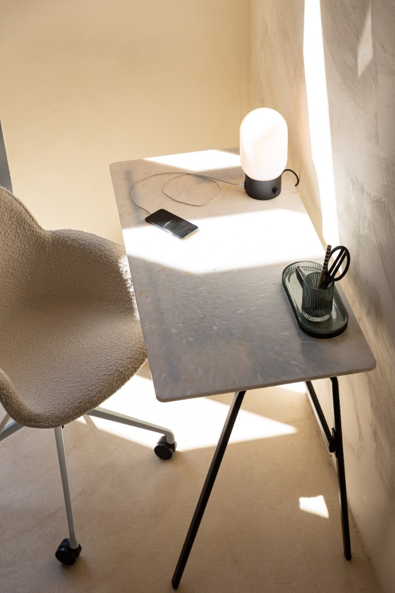 URBAN CHARGER desk lamp black, Zuiver, Eye on Design