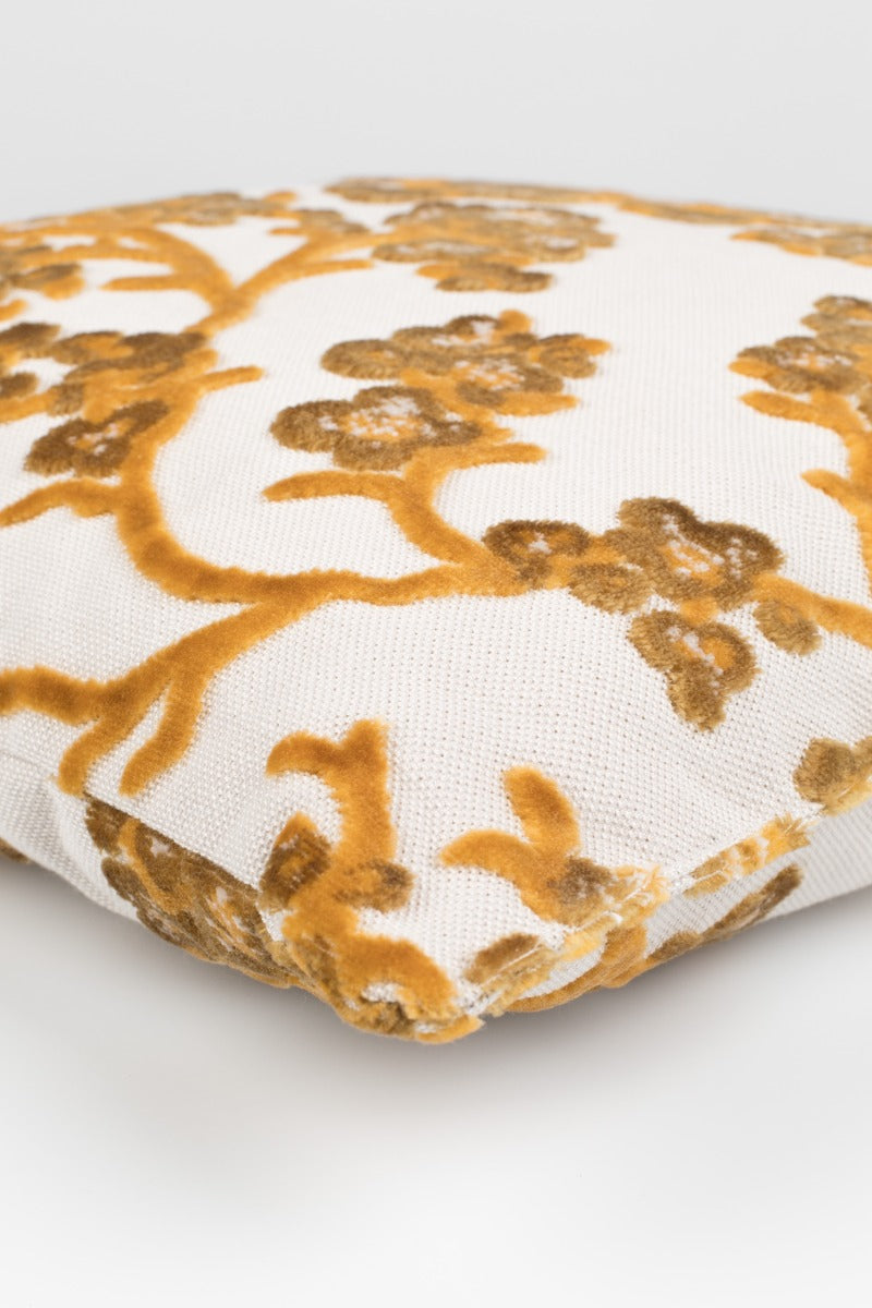 Cushion APRIL ochre, Zuiver, Eye on Design