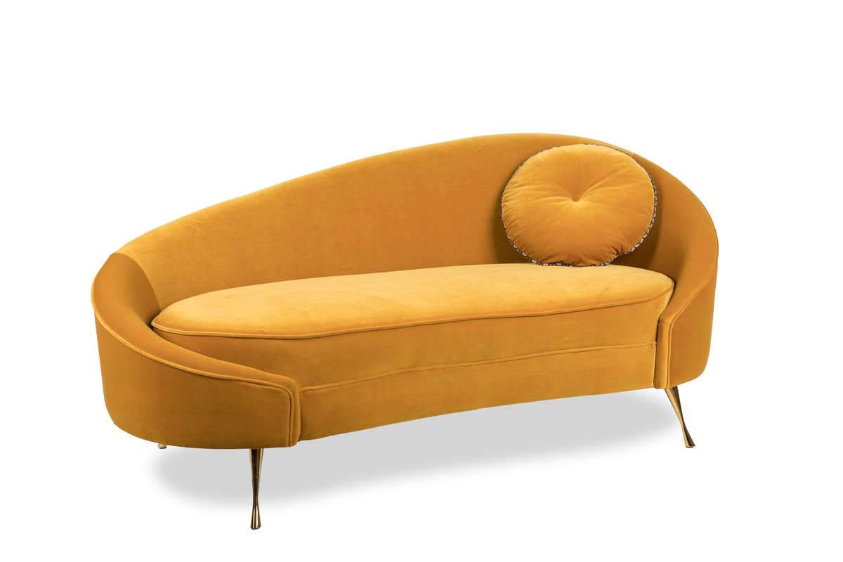 Clean lines and contemporary design collide in the sofa I am Not A Croissant. Sofa Bold Monkey I am Not A Croissant has an asymmetrical design, with one side of the sofa support made so that it is higher than the other. This plush, velvet sofa brings the quintessence of Parisian style to every space.