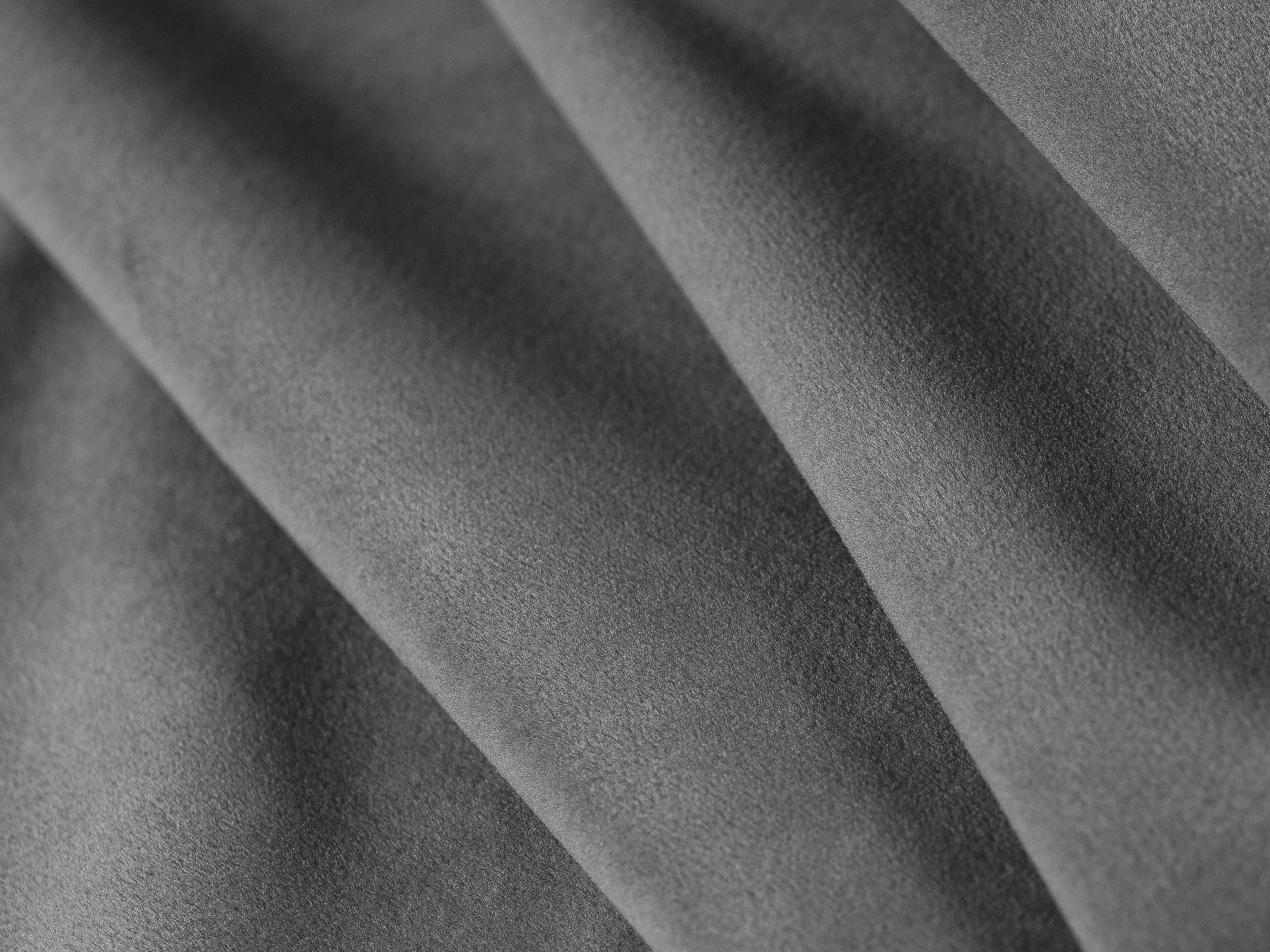 Sofa aksamitna z funkcją spania SCOTT jasnoszary Micadoni    Eye on Design