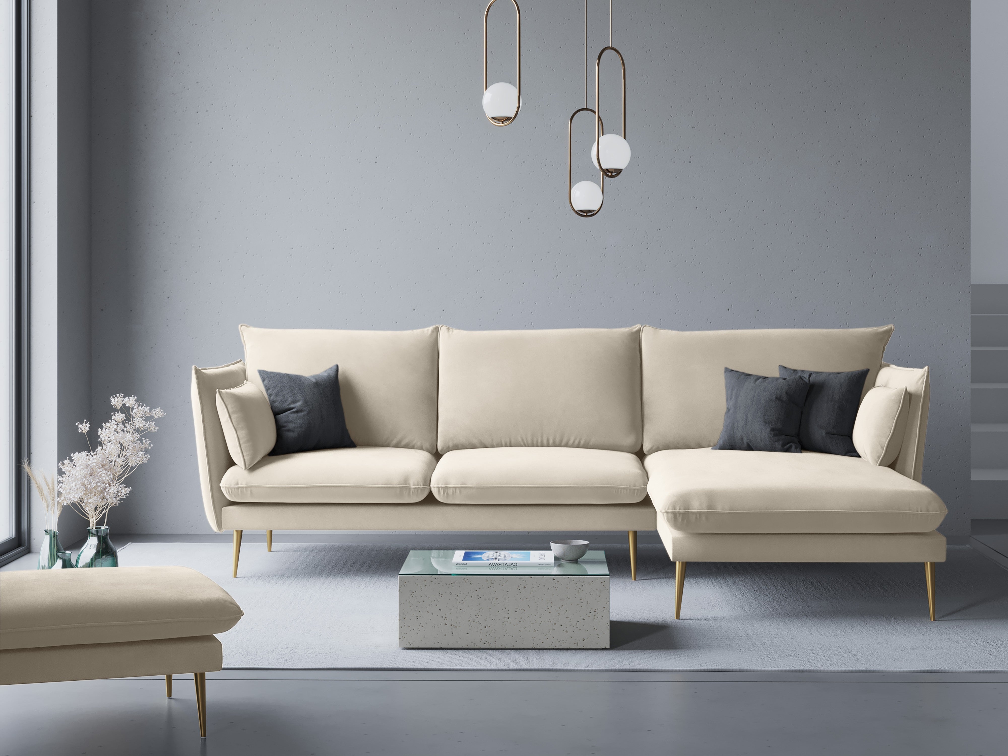 Glamor sofa for the living room