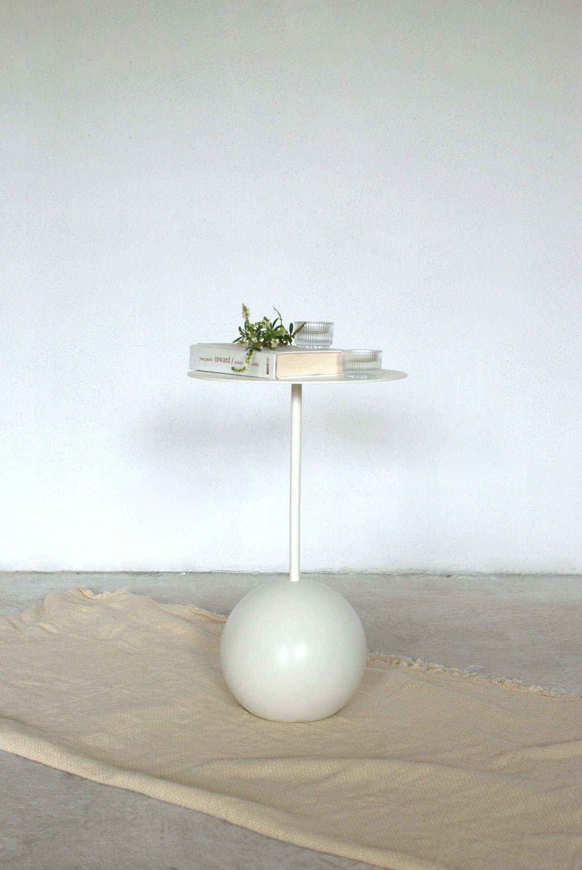 Stolik kawowy SU jesion Salak    Eye on Design