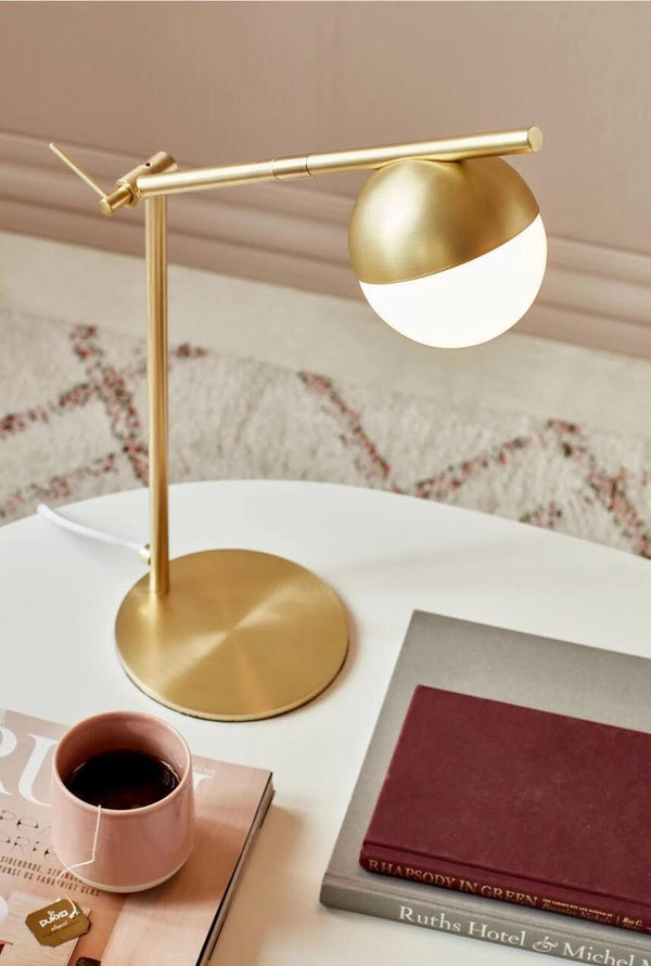 CONTINA brass table lamp - Eye on Design