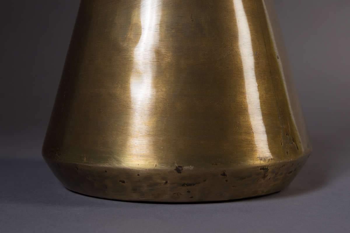 HARI SLIM brass vase - Eye on Design