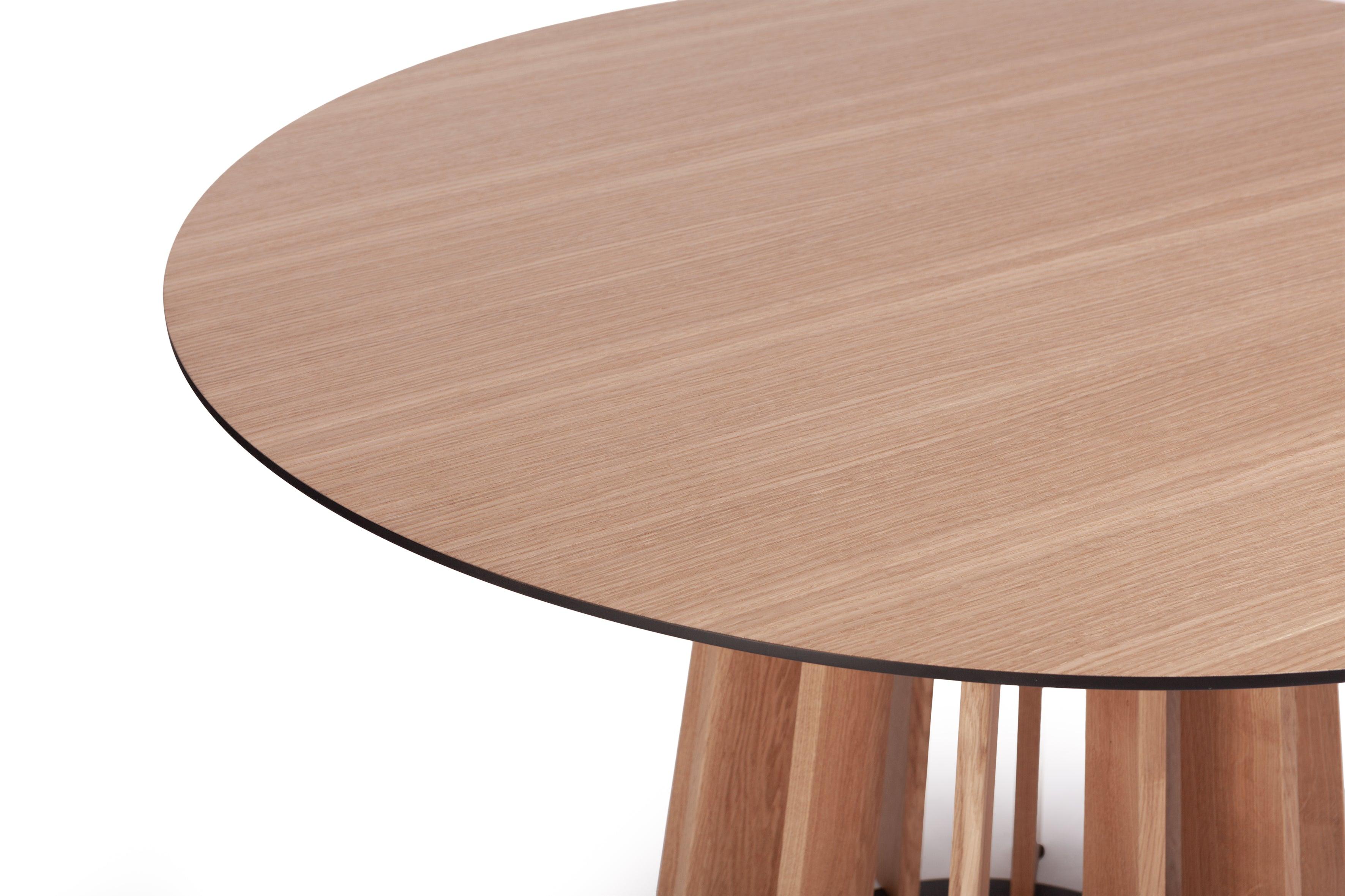 MOLDE table natural oak - Eye on Design