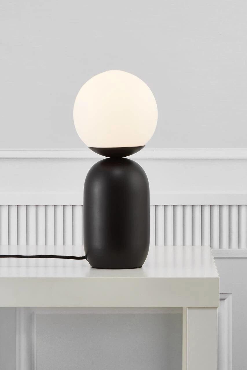 NOTTI table lamp black - Eye on Design