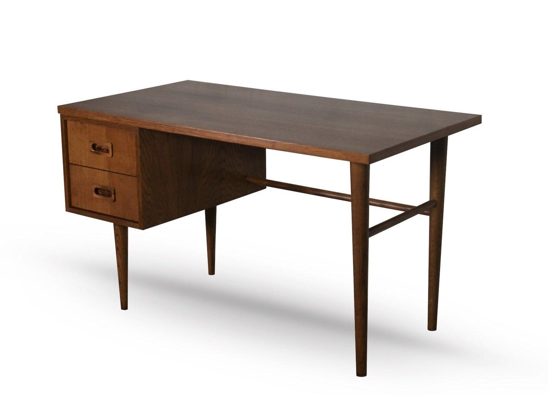 PAST desk oak wood - Eye on Design