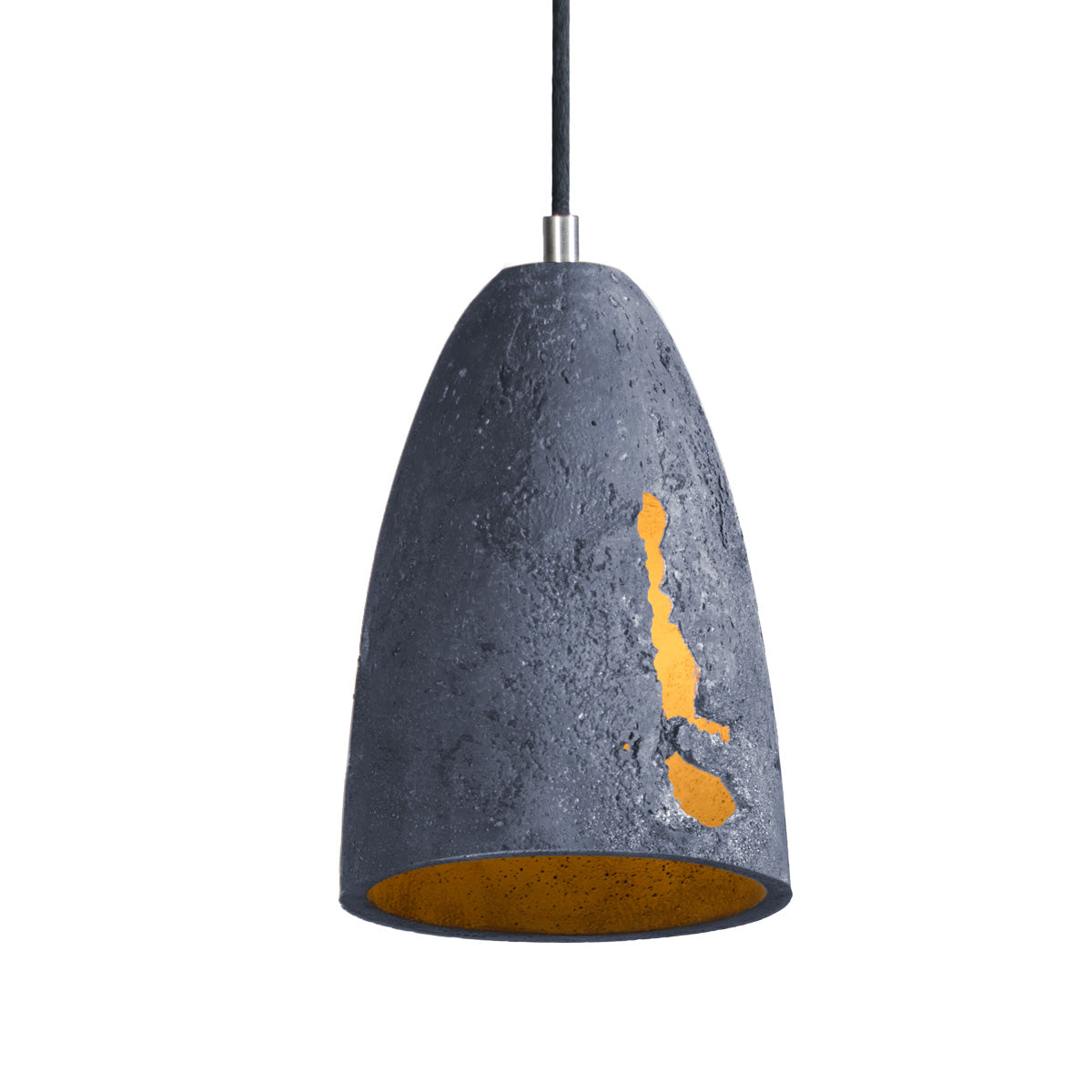 Febe Volcano is a lamp with a very harsh appearance. It will fit into every loft or industrial room, giving it a cozy glow. The scratch effect gives a factory accent. Made of concrete manually, which means that each copy is unique and there may be small differences in the invoice and color. At the top there is a steel handle that distinguishes this lighting.