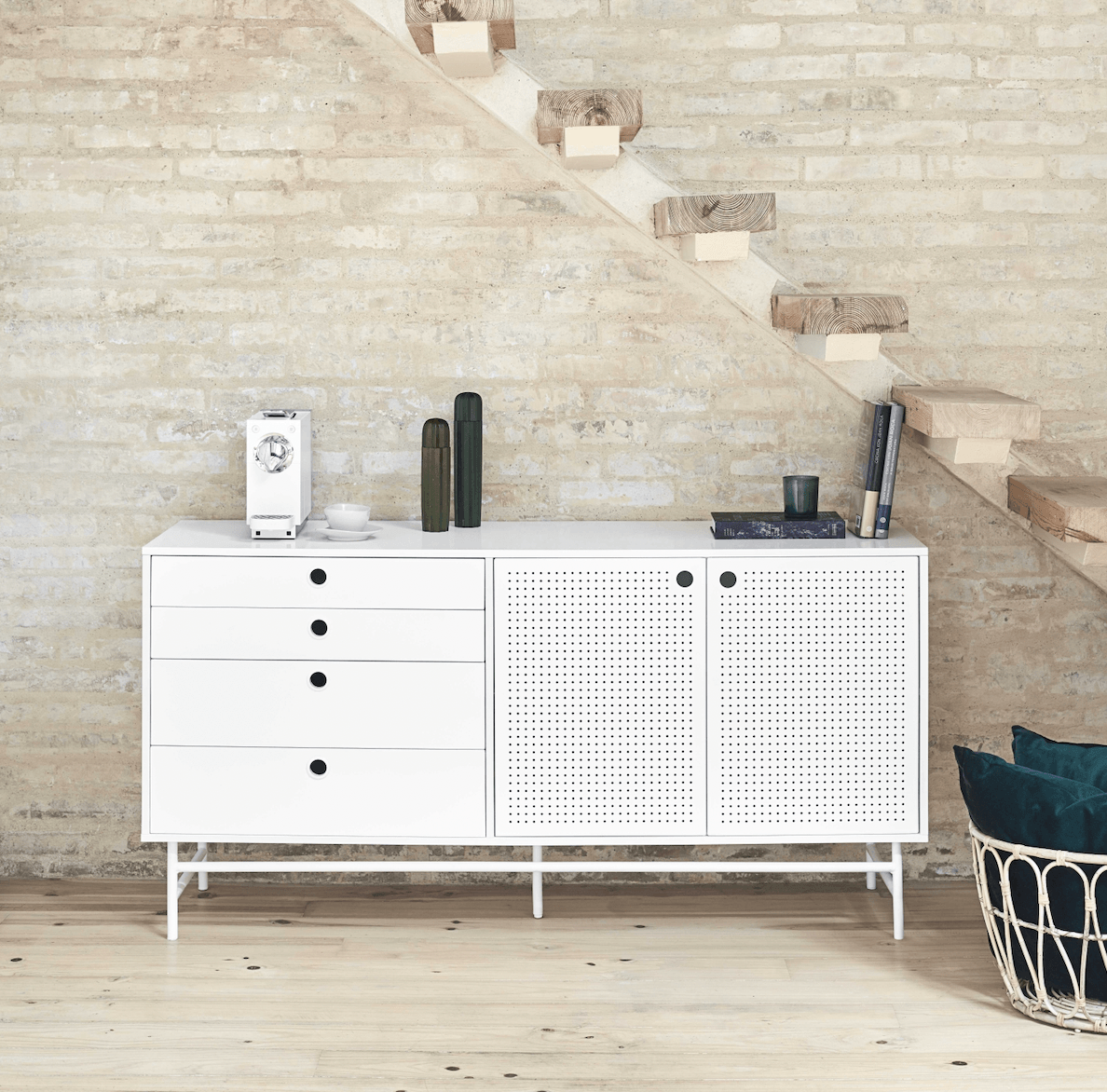 PUNTO chest of drawers white - Eye on Design