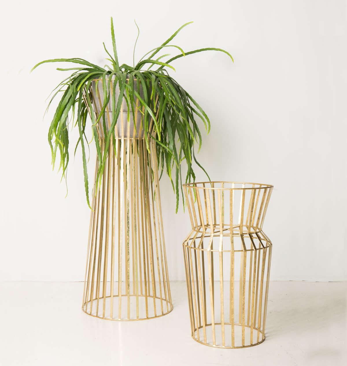 Stojak na doniczkę SOLSTICE taupe Urban Nature Culture    Eye on Design