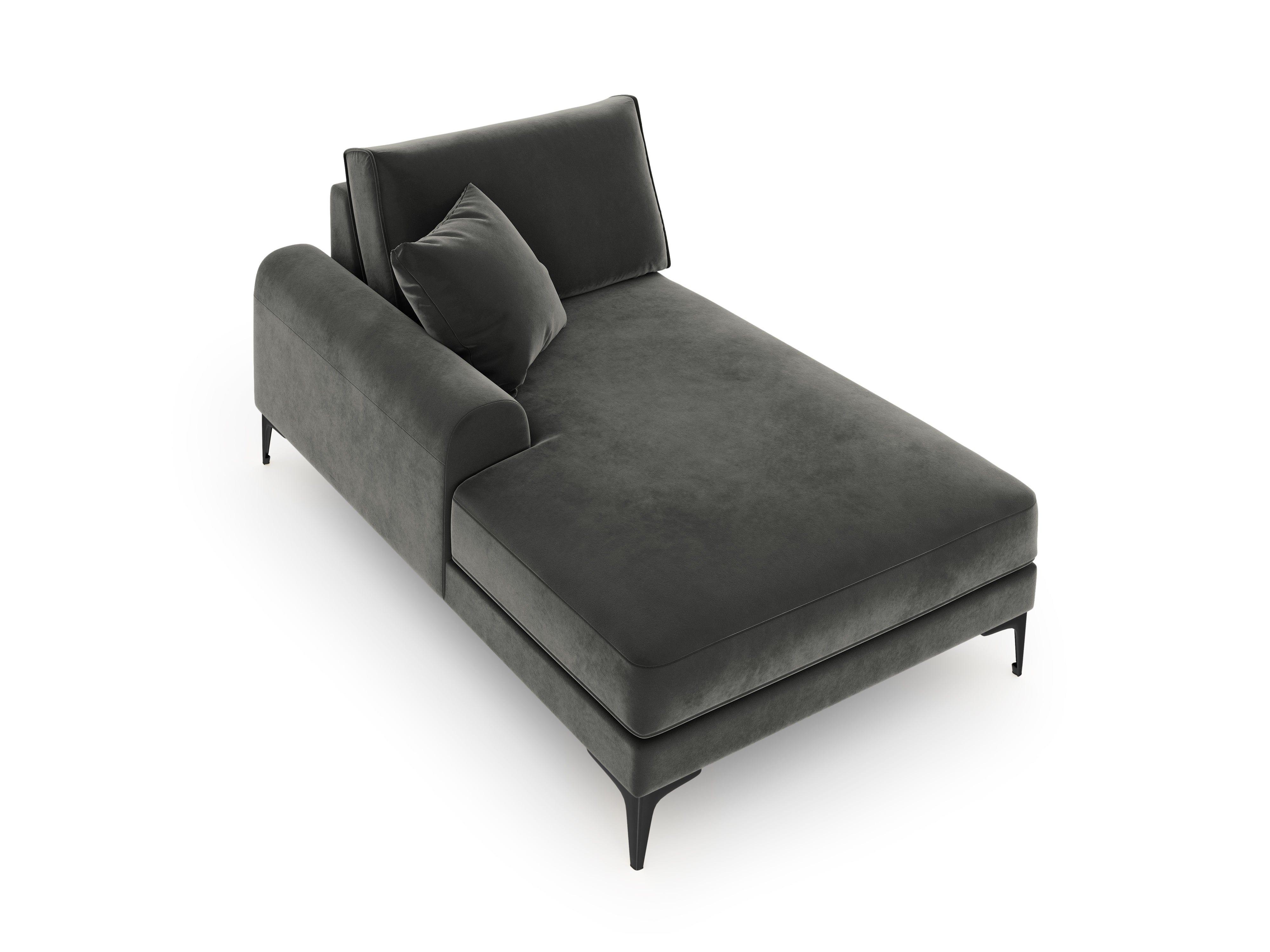 Szezlong aksamitny lewostronny MADARA ciemnoszary z czarną podstawą Mazzini Sofas    Eye on Design