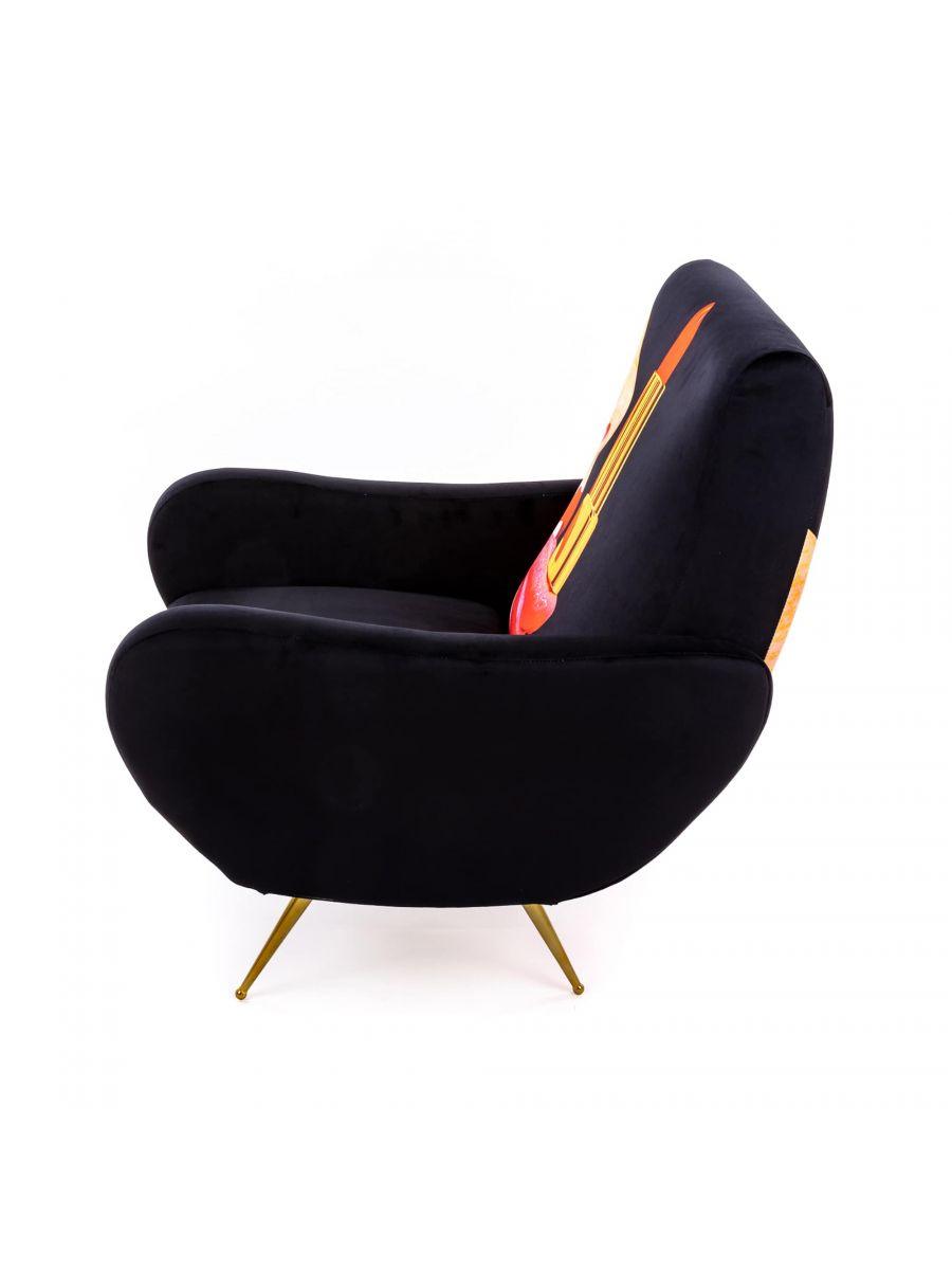 TONGUE armchair black - Eye on Design