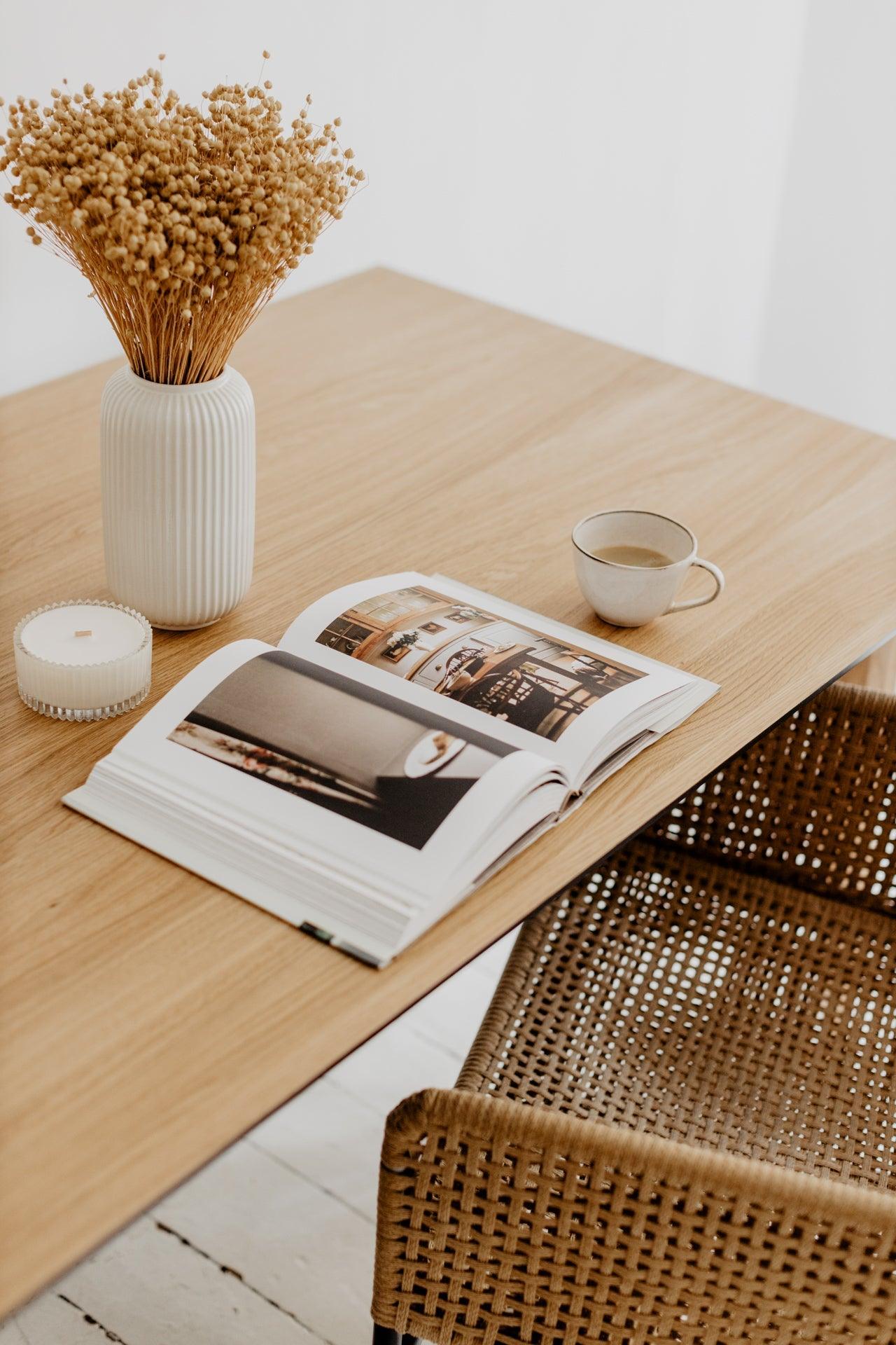 VOGAR extending table natural oak - Eye on Design