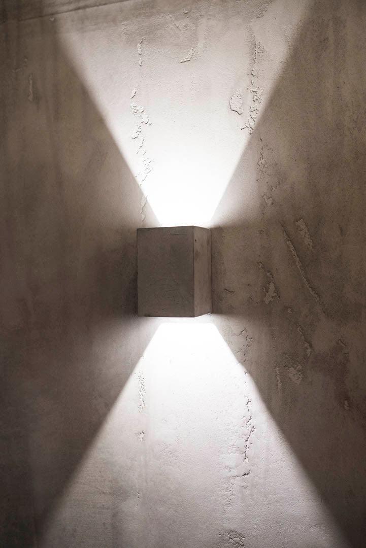 Wall lamp ORTO MINI concrete - Eye on Design